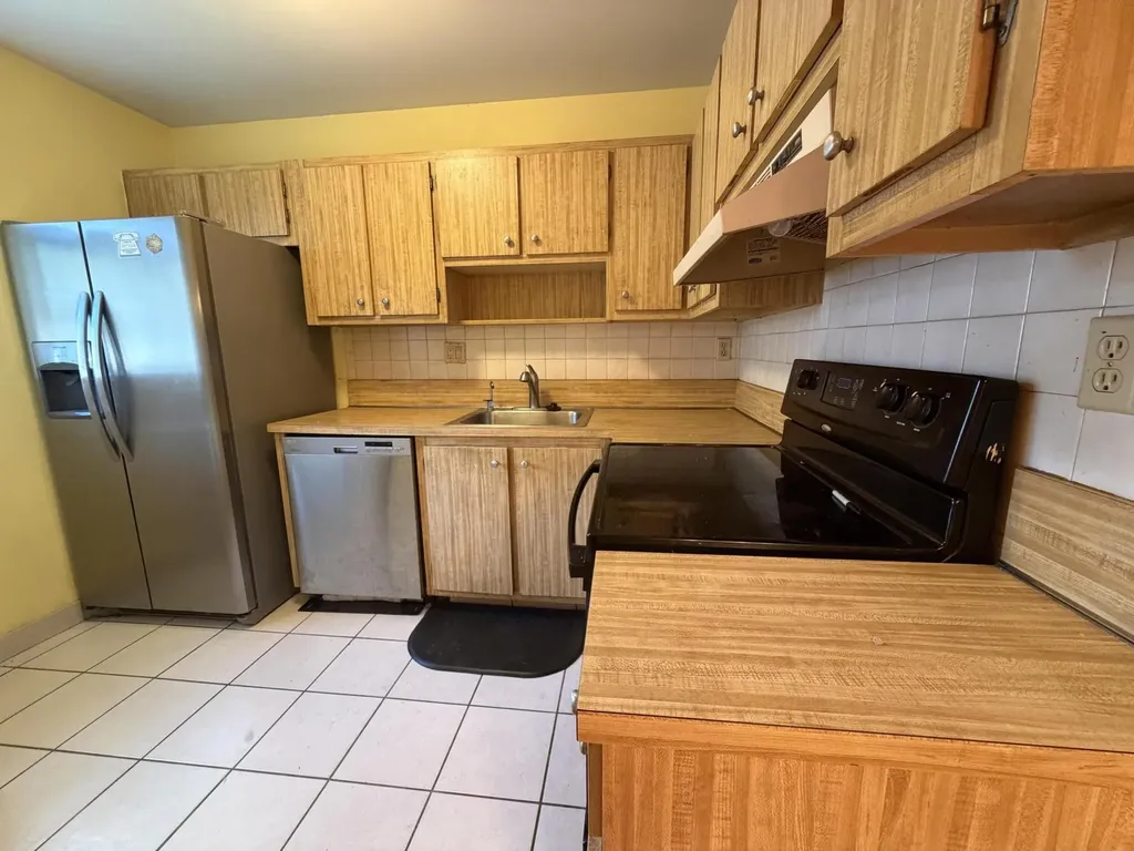 106 Gardens Drive Pompano Beach FL 33069