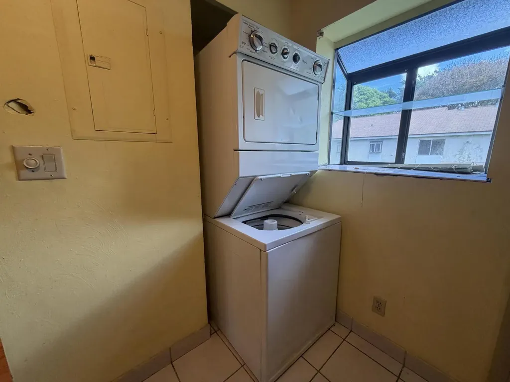 106 Gardens Drive Pompano Beach FL 33069