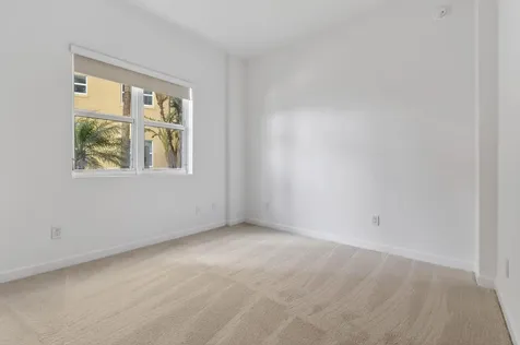2650 Lake Shore Drive Riviera Beach FL 33404