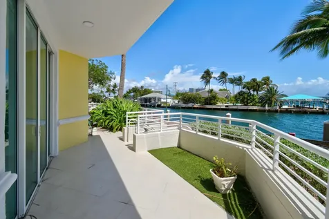 2650 Lake Shore Drive Riviera Beach FL 33404