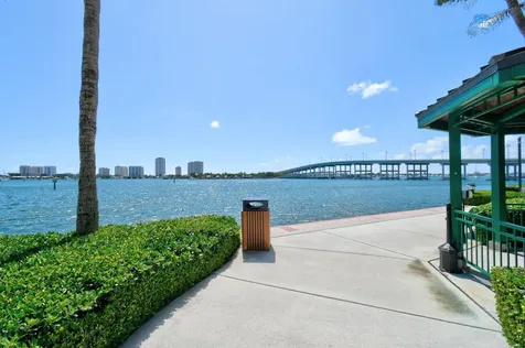 2650 Lake Shore Drive Riviera Beach FL 33404