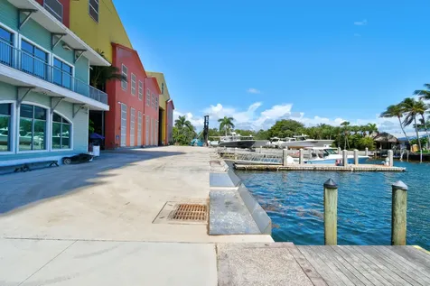 2650 Lake Shore Drive Riviera Beach FL 33404