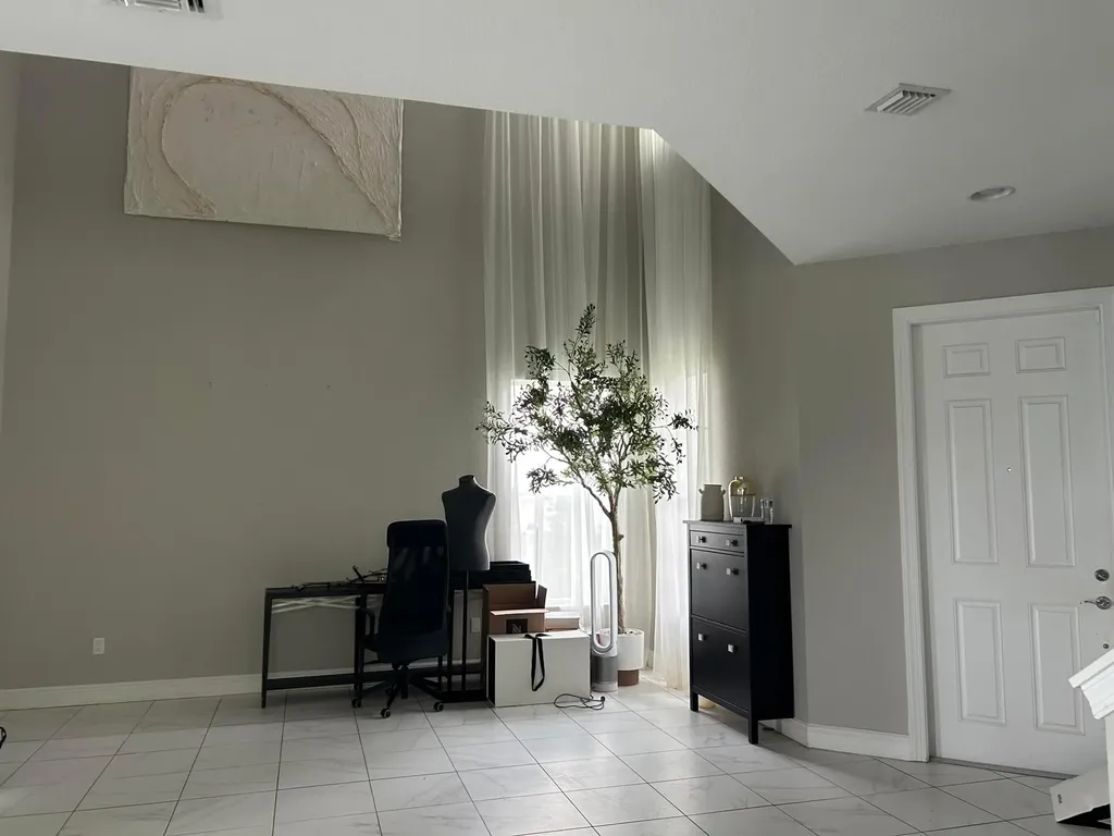 1616 NW Cataluna Circle Port St Lucie FL 34986