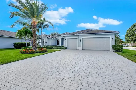 7186 SW Quiet River Court Stuart FL 34997