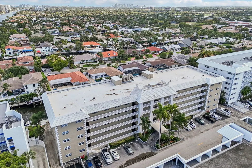 3080 NE 47th Court Fort Lauderdale FL 33308