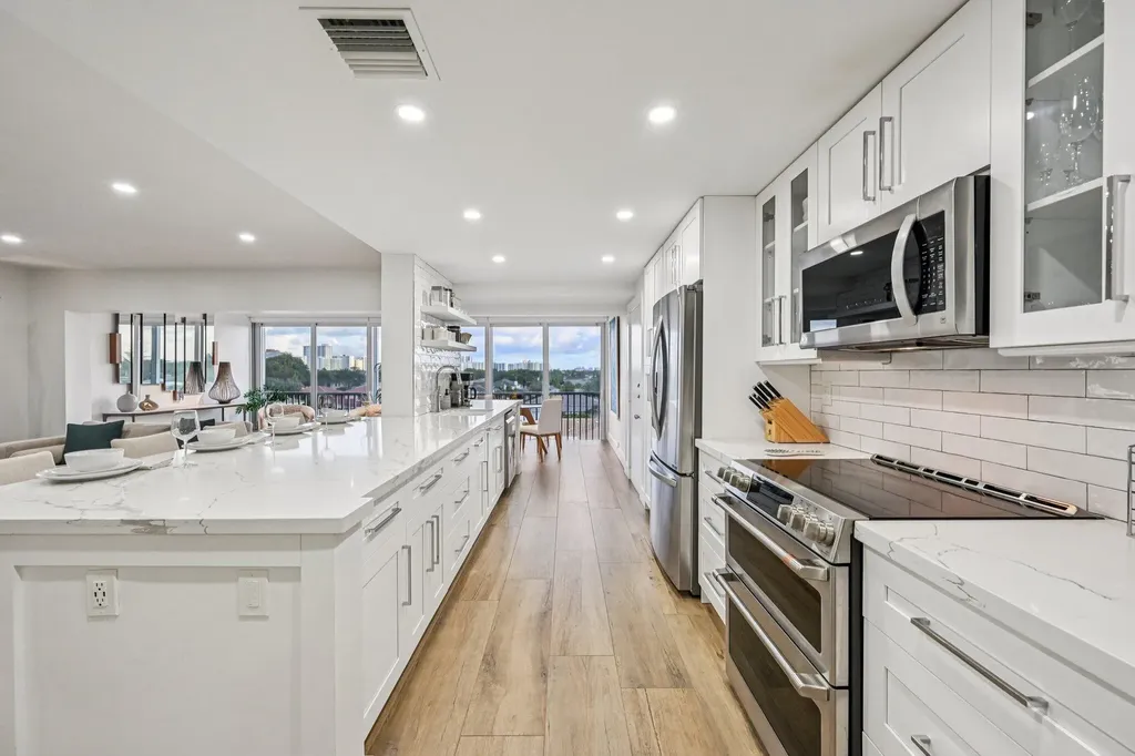 3080 NE 47th Court Fort Lauderdale FL 33308