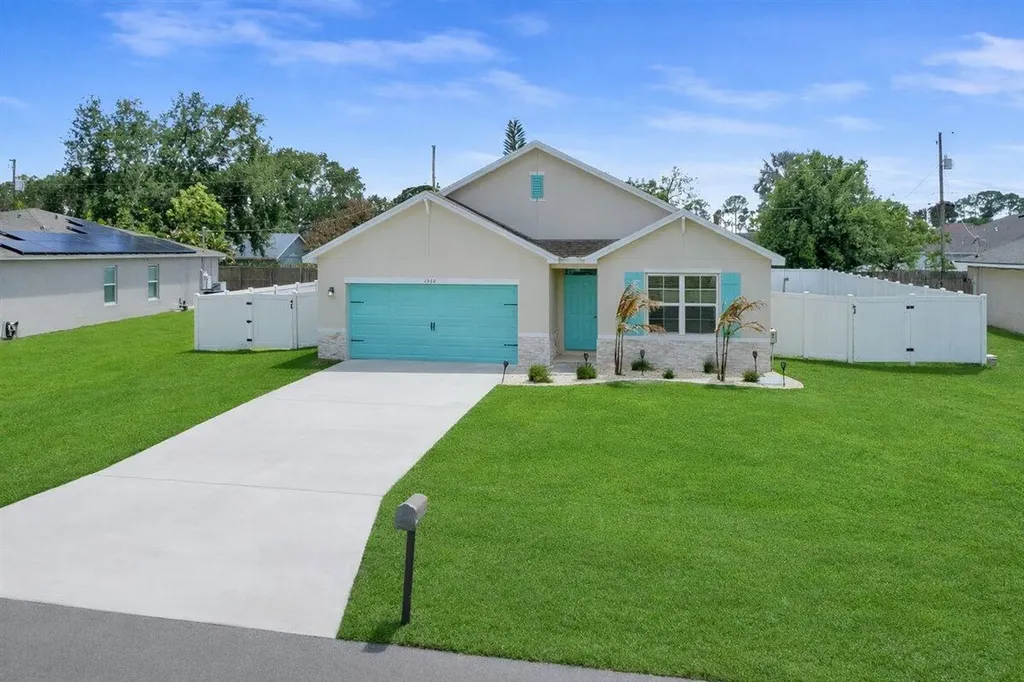 1532 SW Birkey Avenue Port St Lucie FL 34953