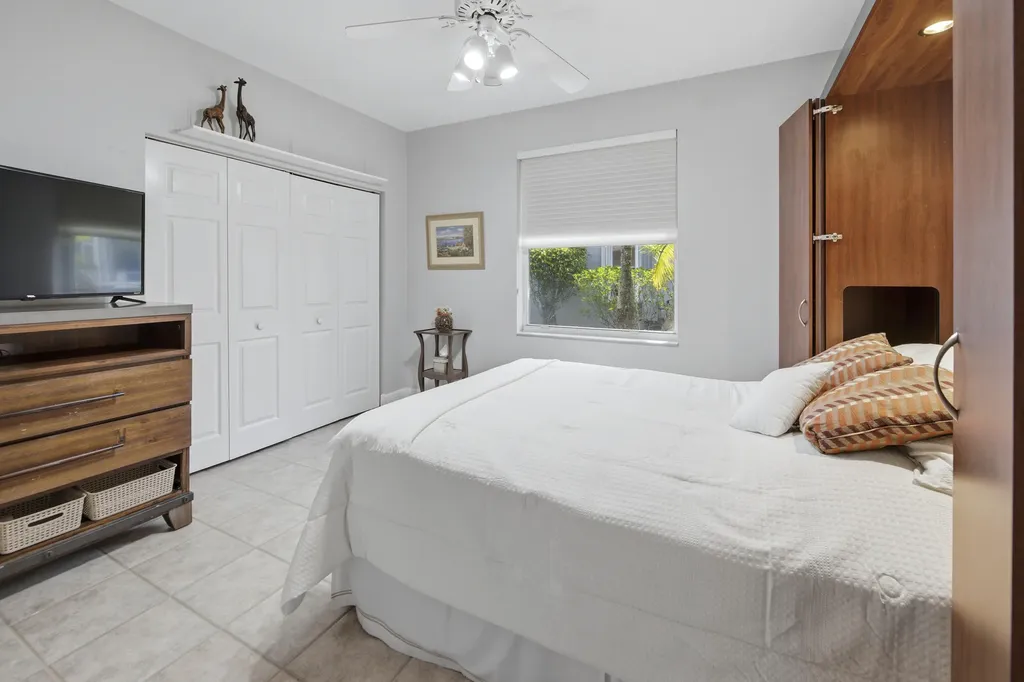 16446 Erie Place Davie FL 33331