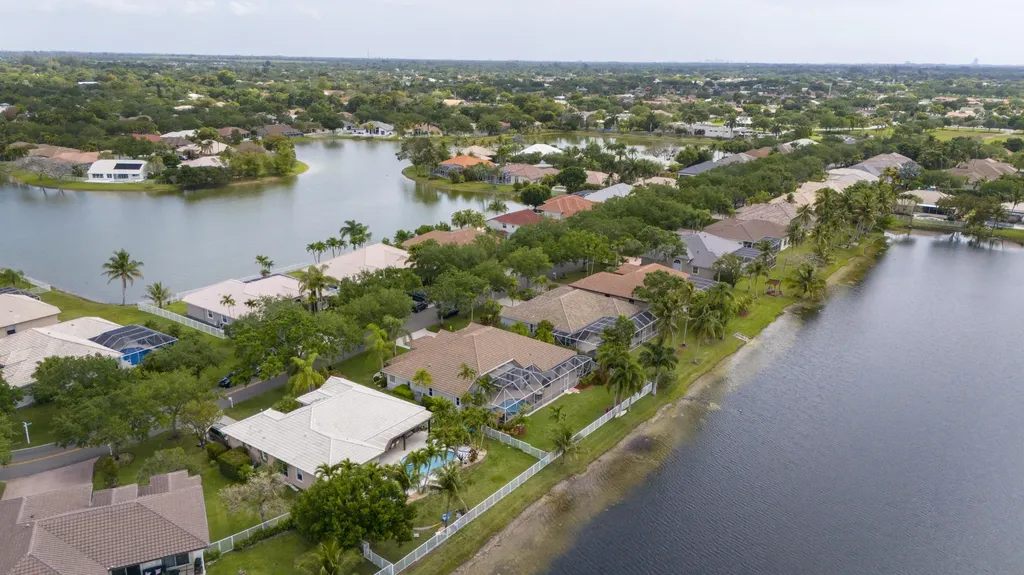 16446 Erie Place Davie FL 33331