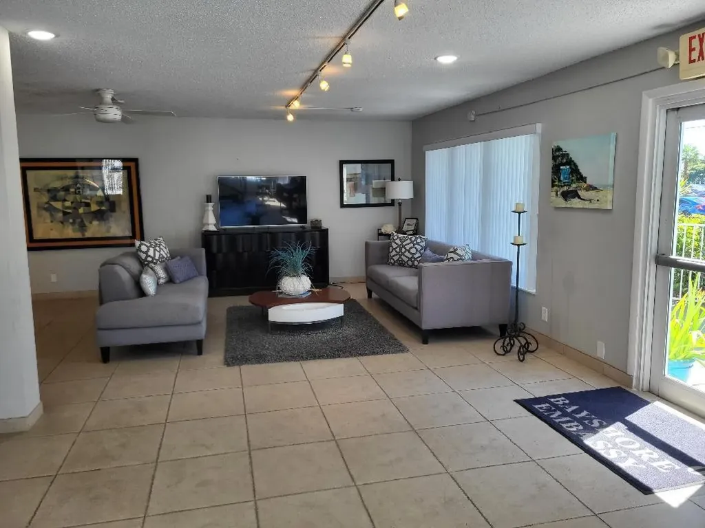 550 Bayshore Drive Fort Lauderdale FL 33304