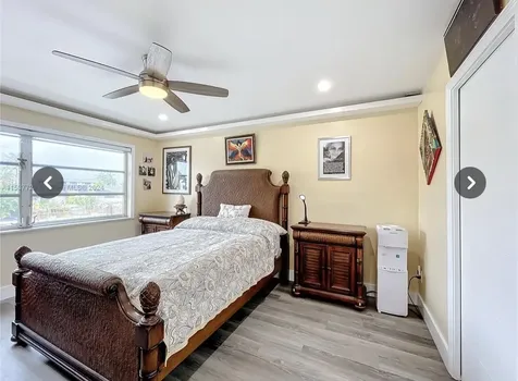 460 Paradise Isle Boulevard Hallandale Beach FL 33009