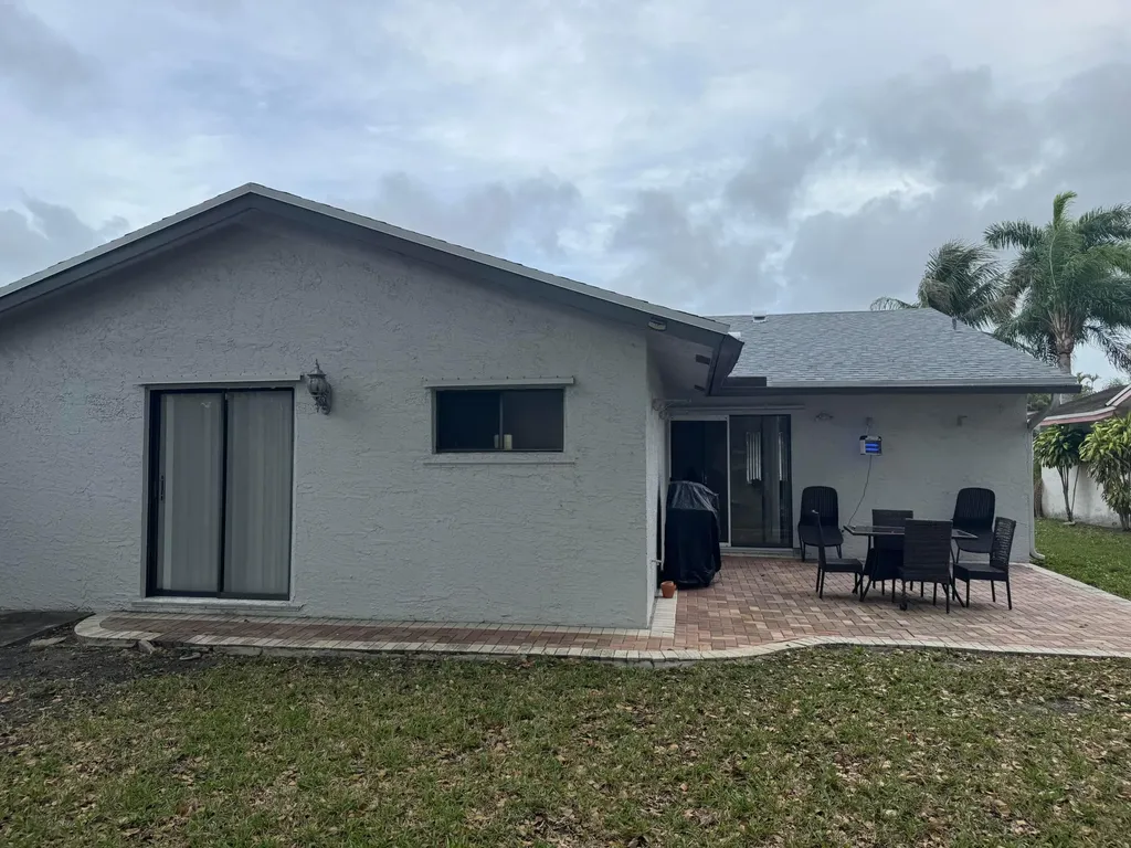 9335 NW 53rd Street Sunrise FL 33351