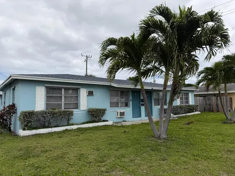 520 W Blue Heron Boulevard Riviera Beach FL 33404