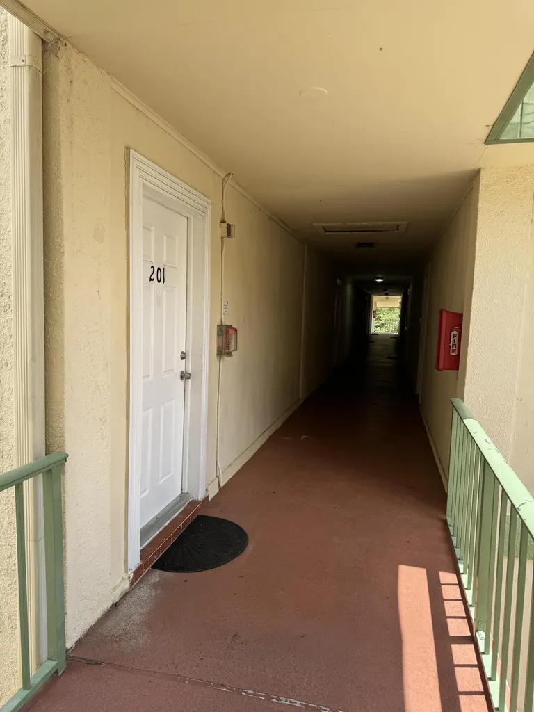 4116 NW 88th Avenue Coral Springs FL 33065