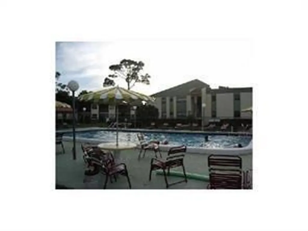 4116 NW 88th Avenue Coral Springs FL 33065