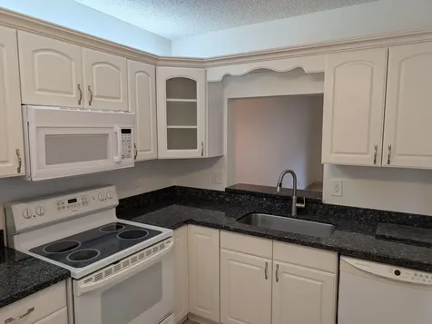 21951 Soundview Terrace Boca Raton FL 33433