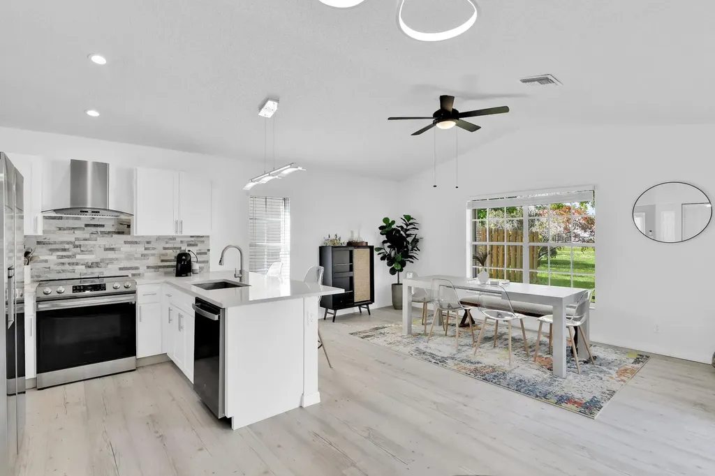 22561 Middletown Drive Boca Raton FL 33428