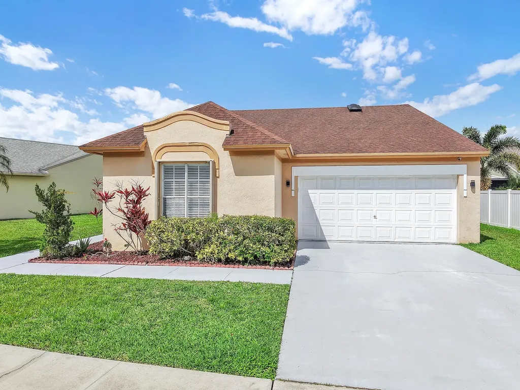 22561 Middletown Drive Boca Raton FL 33428