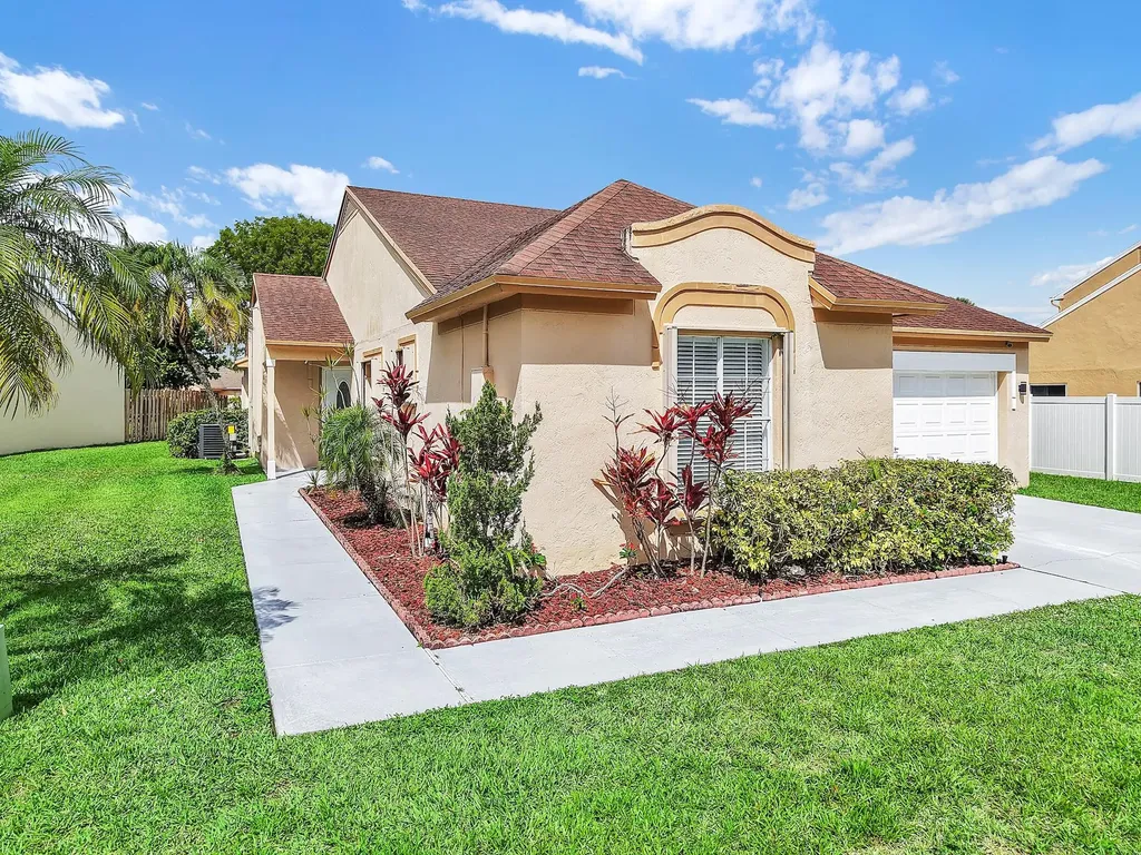 22561 Middletown Drive Boca Raton FL 33428