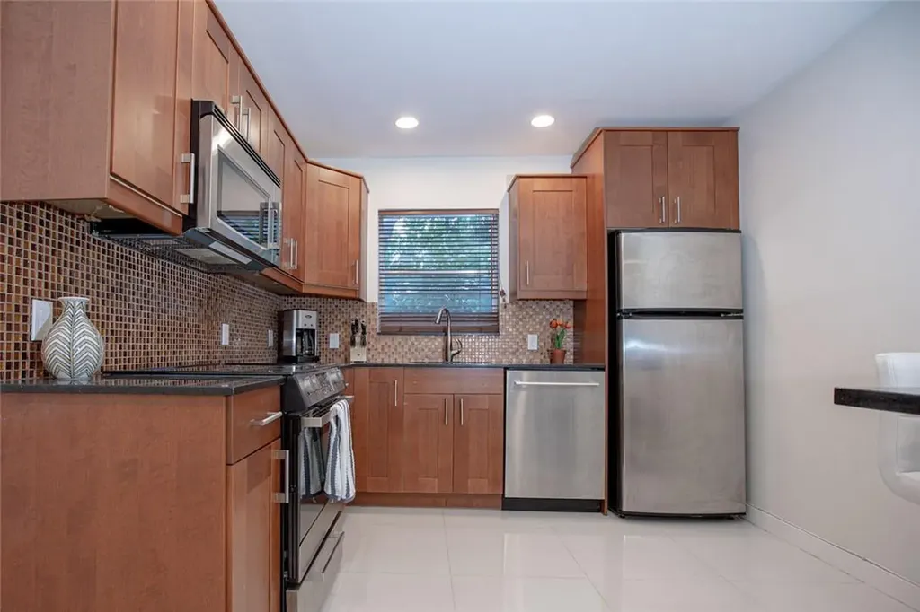 601 SE 5th Court Fort Lauderdale FL 33301