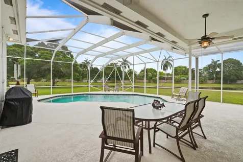 16245 Seneca Circle Davie FL 33331