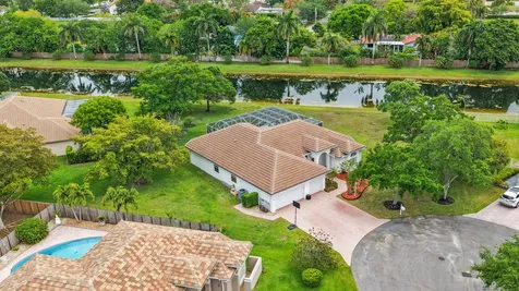 16245 Seneca Circle Davie FL 33331