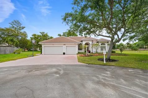 16245 Seneca Circle Davie FL 33331