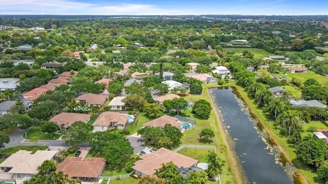 16245 Seneca Circle Davie FL 33331