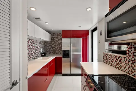301 Golden Isle Drive Hallandale Beach FL 33009