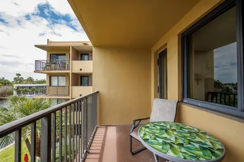 301 Golden Isle Drive Hallandale Beach FL 33009
