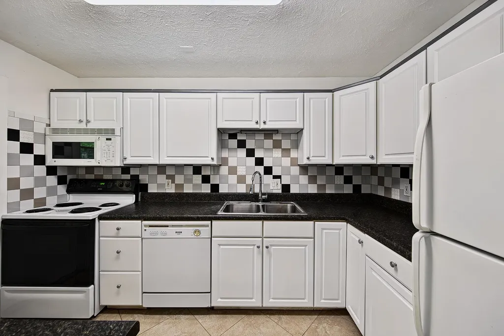 3004 NW 69th Court Fort Lauderdale FL 33309