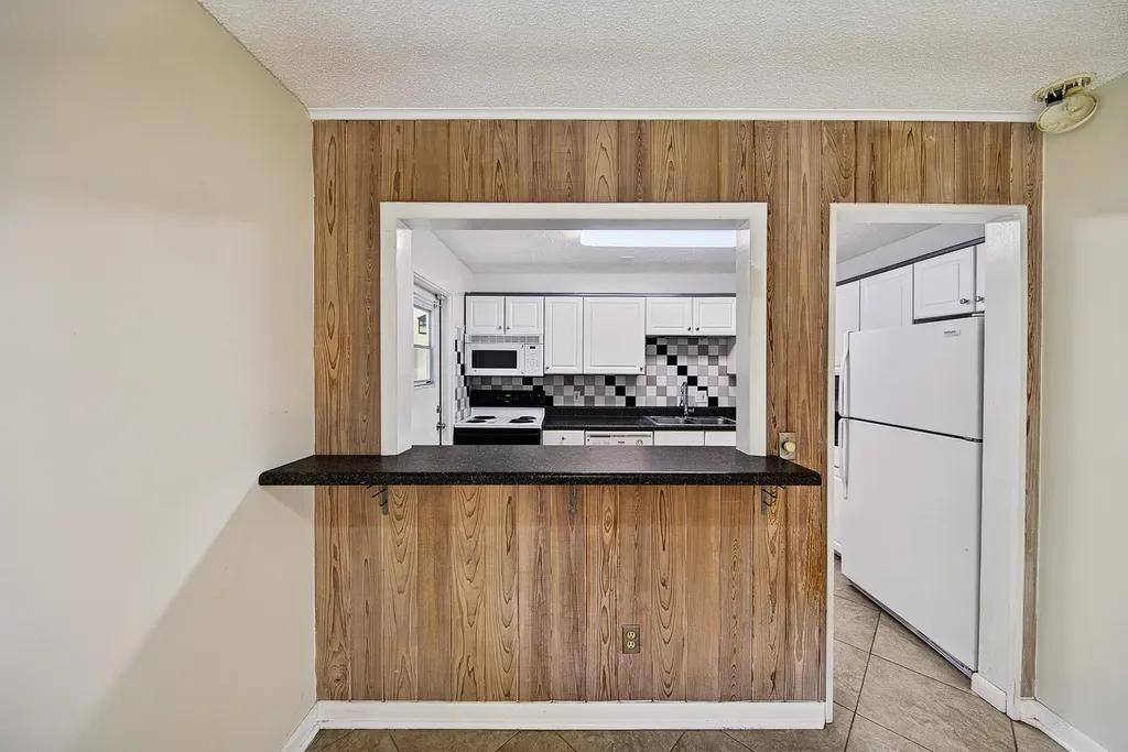 3004 NW 69th Court Fort Lauderdale FL 33309