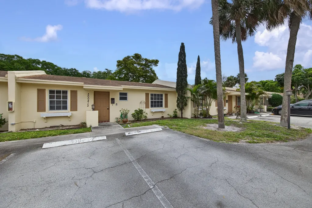 3004 NW 69th Court Fort Lauderdale FL 33309