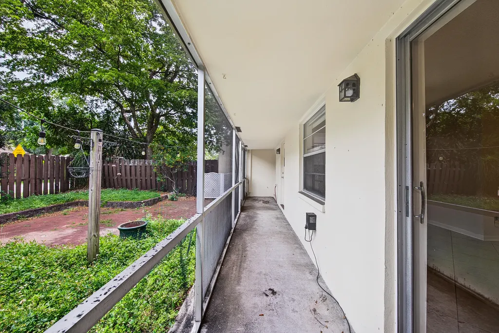 3004 NW 69th Court Fort Lauderdale FL 33309