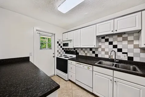 3004 NW 69th Court Fort Lauderdale FL 33309