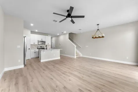 5661 Mentmore Drive Mangonia Park FL 33407