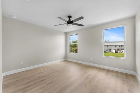 5661 Mentmore Drive Mangonia Park FL 33407