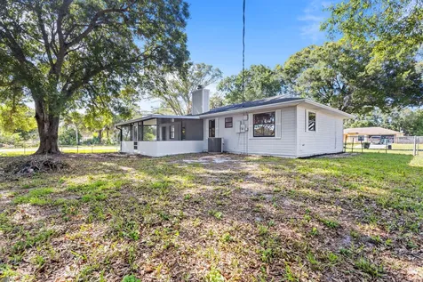 7205 Lakeland Boulevard Fort Pierce FL 34951