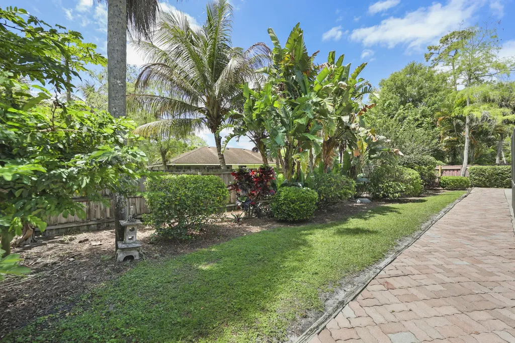 12378 Sawgrass Court Wellington FL 33414