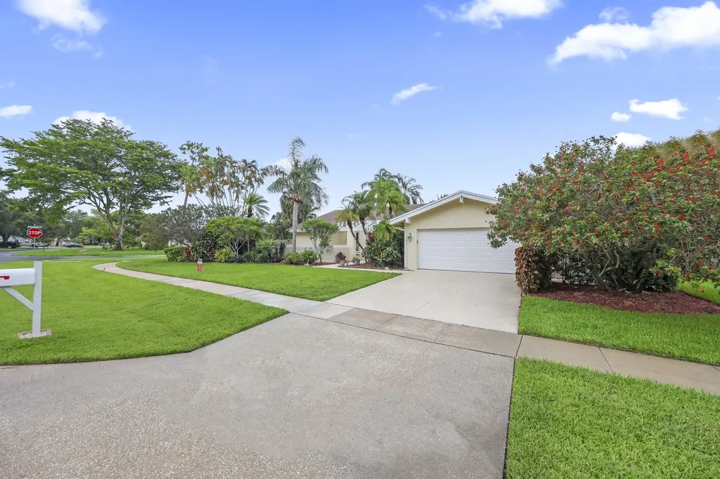 12378 Sawgrass Court Wellington FL 33414