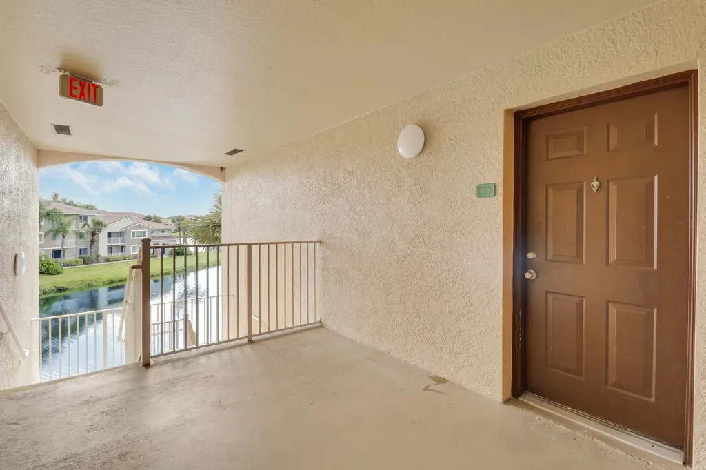 141 SW Palm Drive Port St Lucie FL 34986