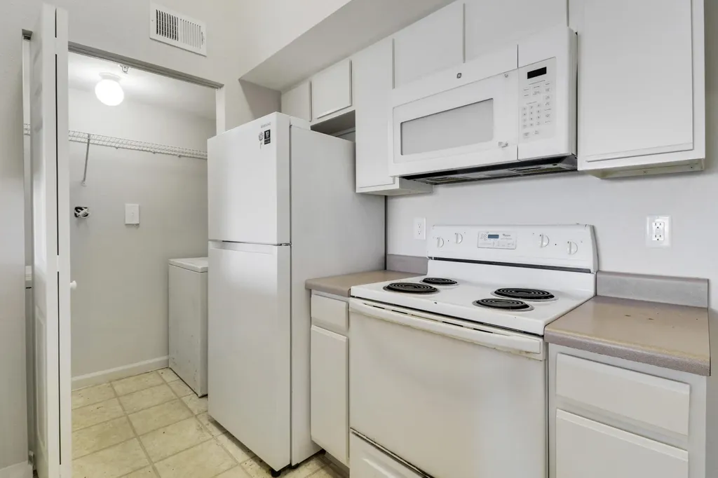 141 SW Palm Drive Port St Lucie FL 34986