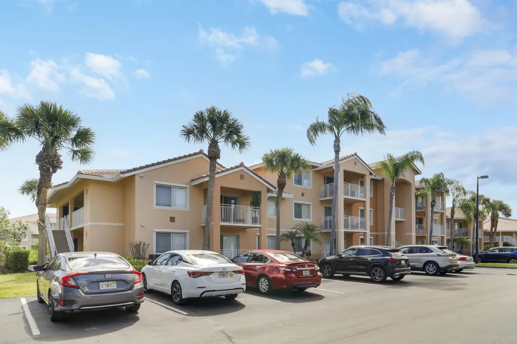 141 SW Palm Drive Port St Lucie FL 34986