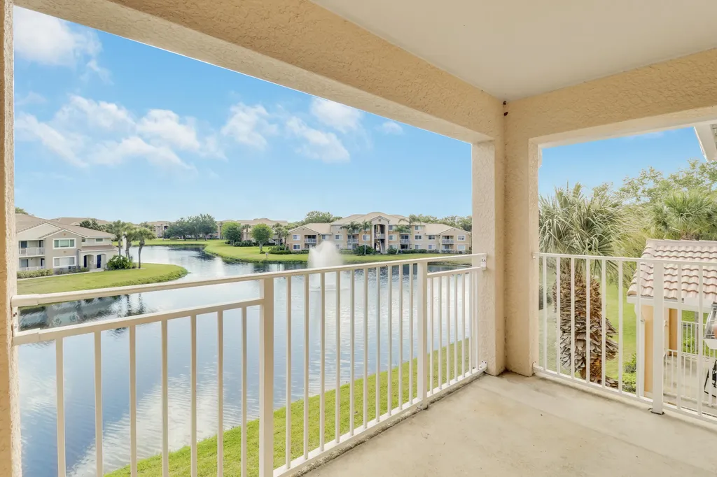 141 SW Palm Drive Port St Lucie FL 34986