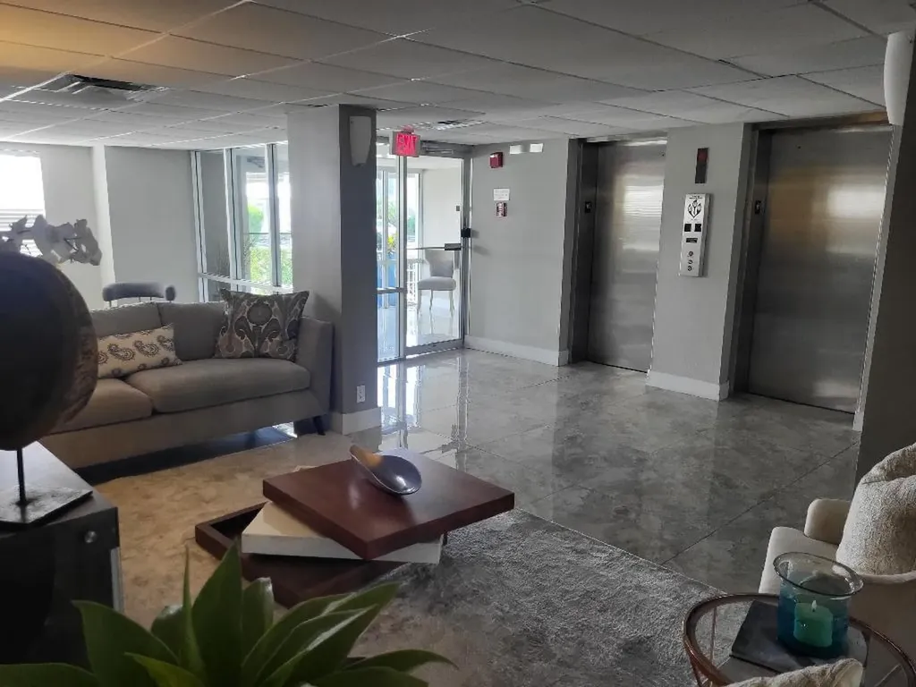 550 Bayshore Drive Fort Lauderdale FL 33304