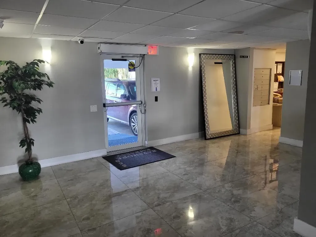 550 Bayshore Drive Fort Lauderdale FL 33304