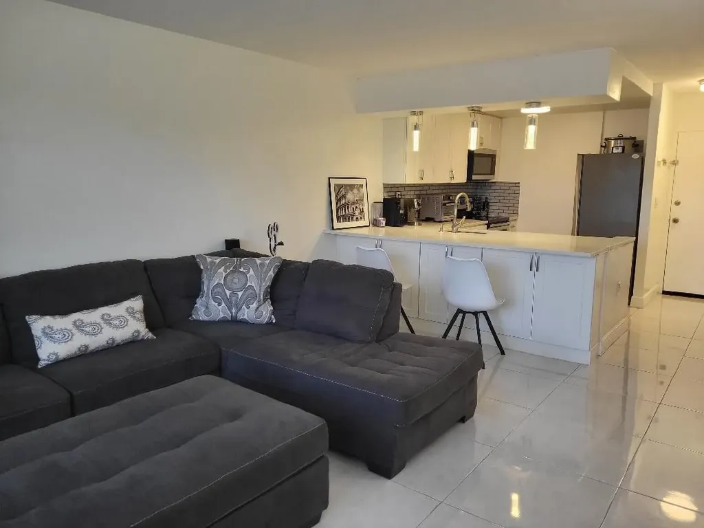 550 Bayshore Drive Fort Lauderdale FL 33304