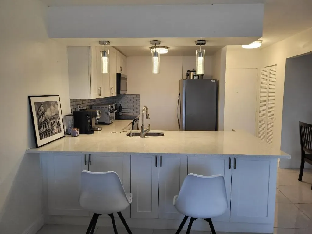550 Bayshore Drive Fort Lauderdale FL 33304