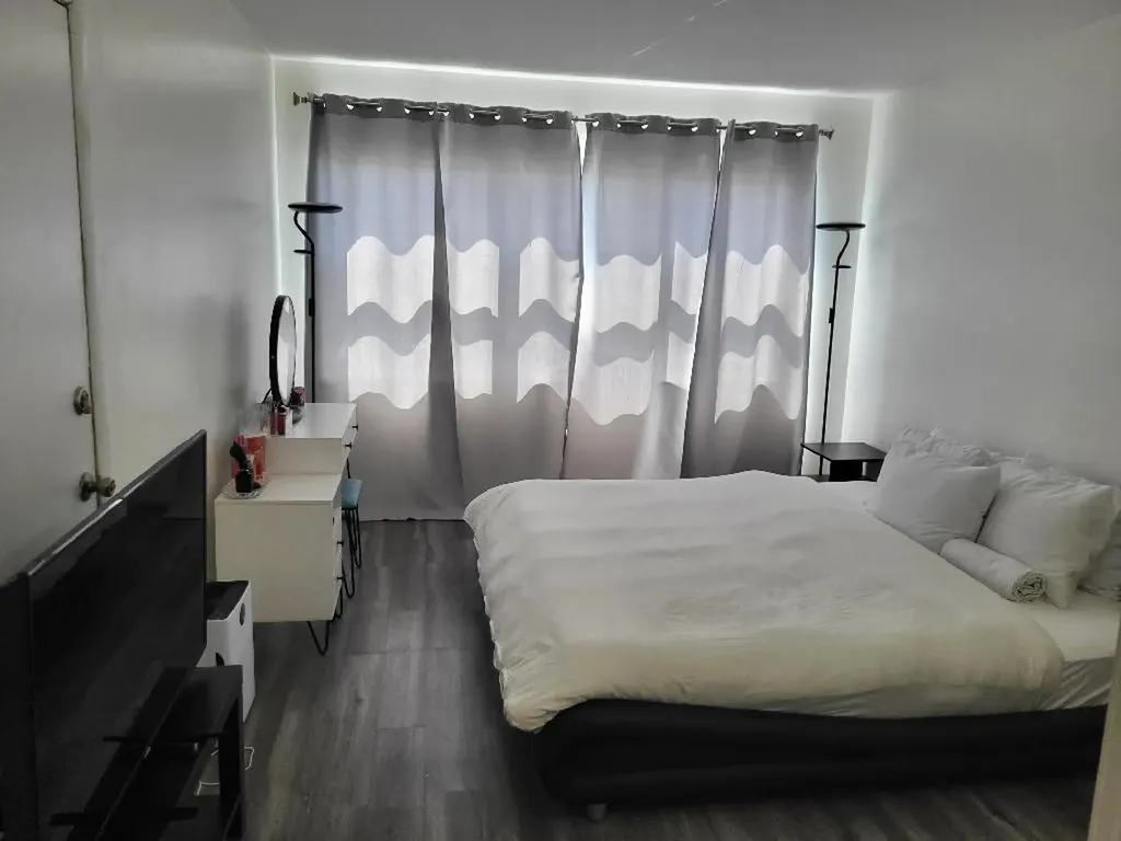 550 Bayshore Drive Fort Lauderdale FL 33304