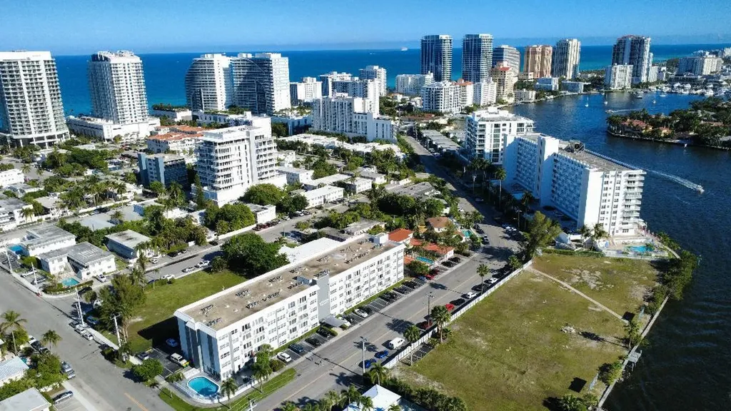 550 Bayshore Drive Fort Lauderdale FL 33304
